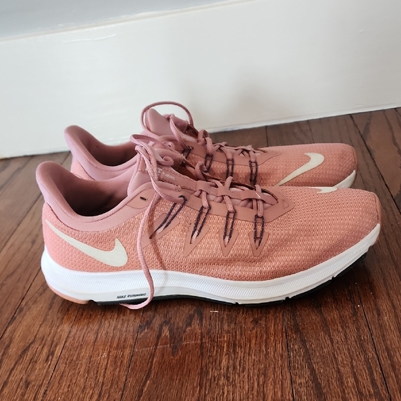 Nike Quest Women's Running Shoes - Picture 3 of 7